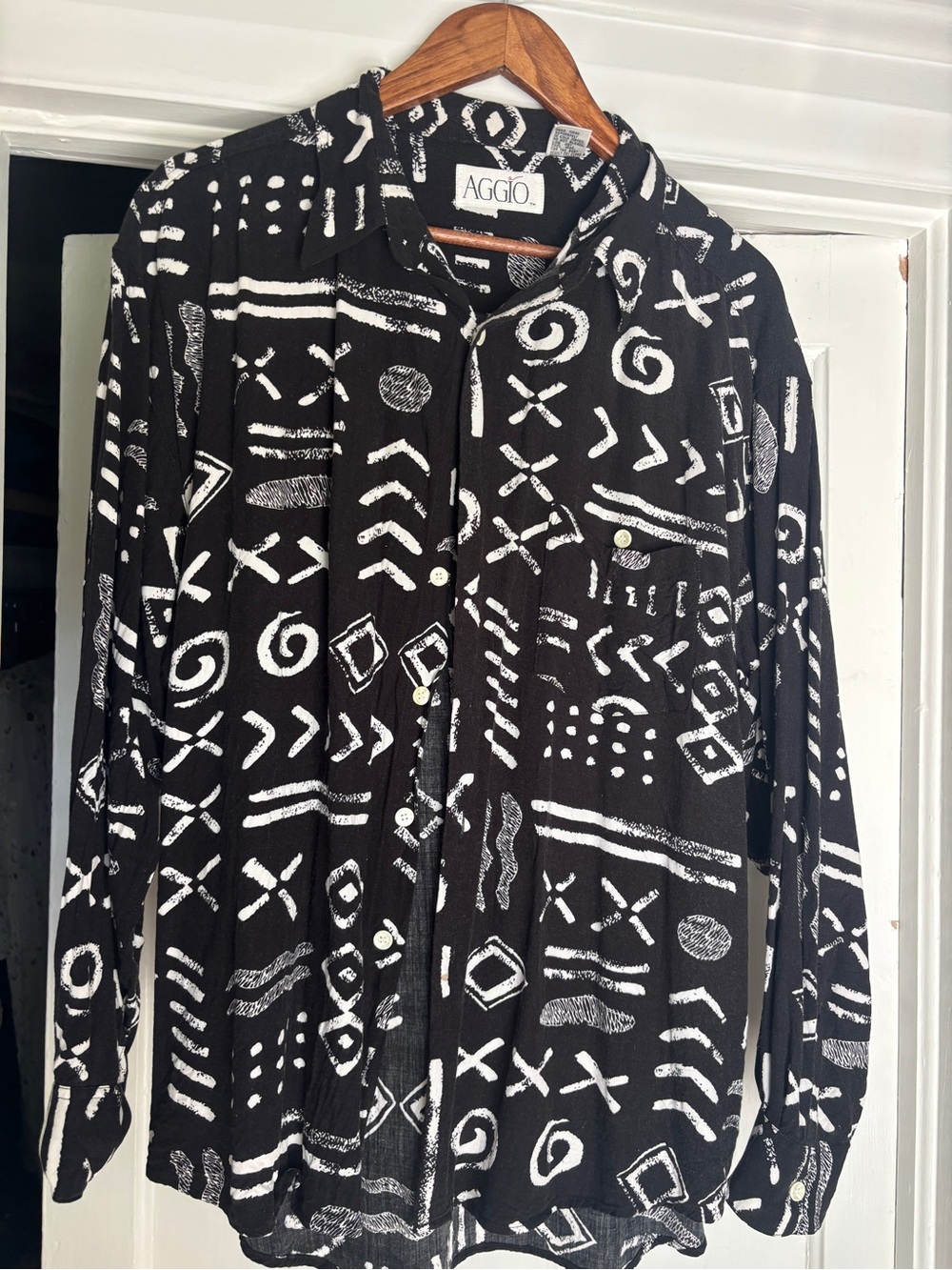 Vintage 90’s Abstract Graphic 100% Rayon Aggie Button Down Black White Ecclectic